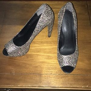 Vera Wang Platform Peeptoe Pumps